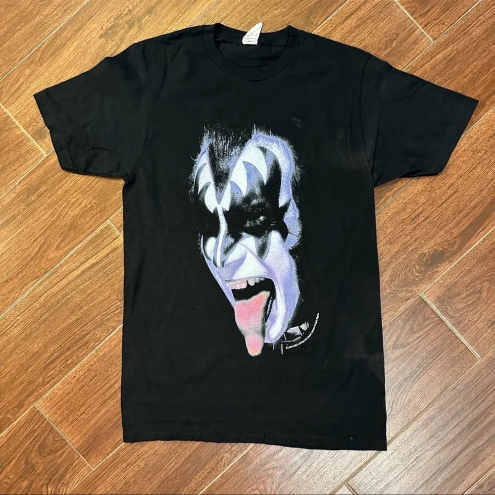 KISS Gene Simmons Face Tongue Graphic Print Band Metal T-Shirt Size Small
